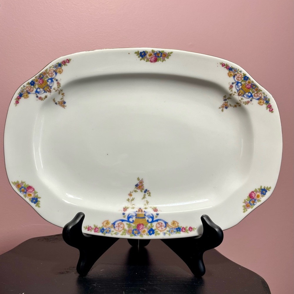 Antique 1918-1939 Victoria
China -Oval Platter 15 1/2" -Blue Red Floral